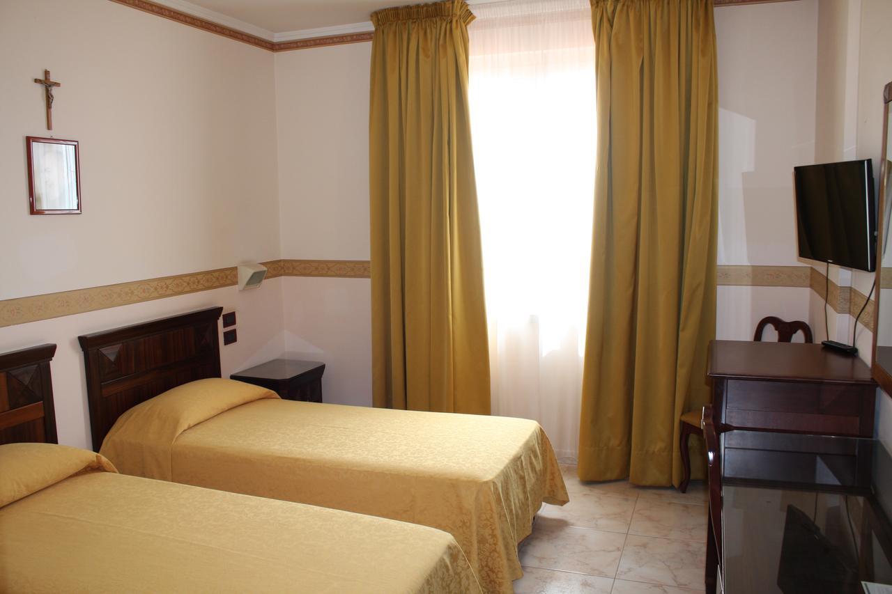 Grand Hotel Degli Angeli San Giovanni Rotondo Exterior photo